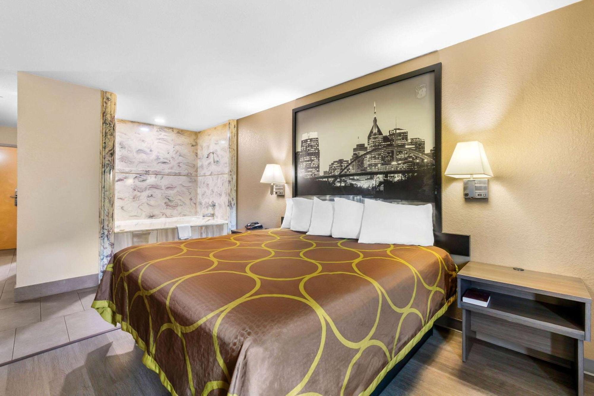 Super 8 By Wyndham Dickson Hotel Екстериор снимка